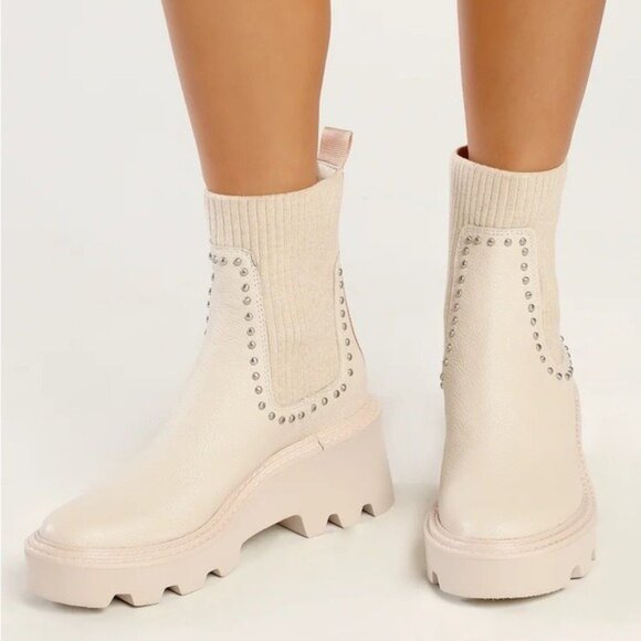 NEW Dolce Vita Hoven Stud H2O Waterproof Chelsea Boots, Ivory Leather Size 9.5 - Picture 5 of 13